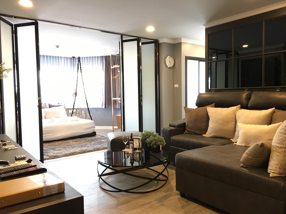 In Style At Nimman R306a